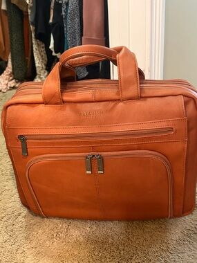 Kenneth Cole Reaction Orange Leather Laptop Briefcase